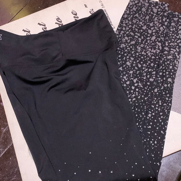 PINK Victoria's Secret Pants - Pink Black leggings